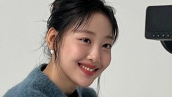 Former LOONA Yves Conversation With Fans Sparks Debate: Who Was Rude?