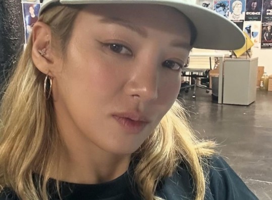 Girls' Generation Hyoyeon Weighs In On K-Pop's 'Generation' Levels: 'Why Are They...'