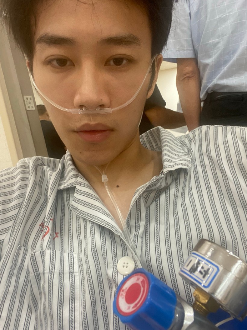 'Youth With You 3' Trainee Jiang Zhihao Breaks Down Amid Lung Cancer Battle 