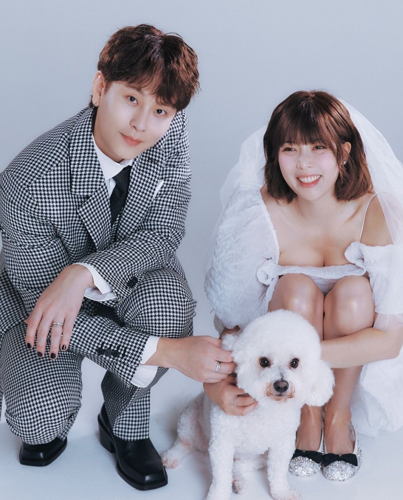 HyunA Accused of Abandoning Rescue Dog, Netizens Defend Idol With THIS Explanation