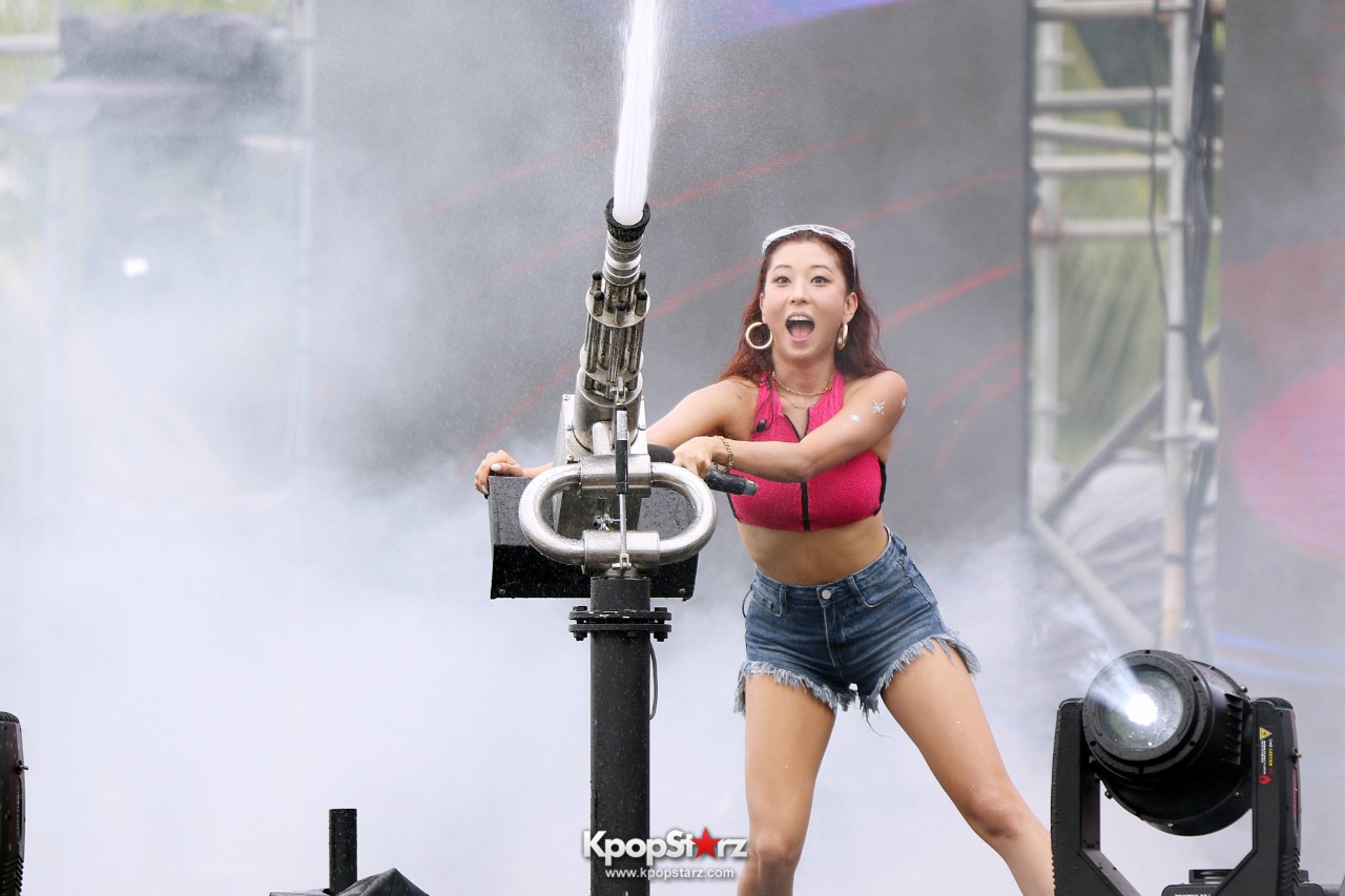 Exclusive Photos of BamBam, Jay Park, Rain, CL, Sandara Park, Jessi, Chung Ha, Kwon Eunbi, Viviz and more From Waterbomb Singapore 2024