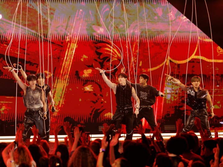 Stray Kids Pays Homage to NSYNC at AMAs 50th Anniversary Special