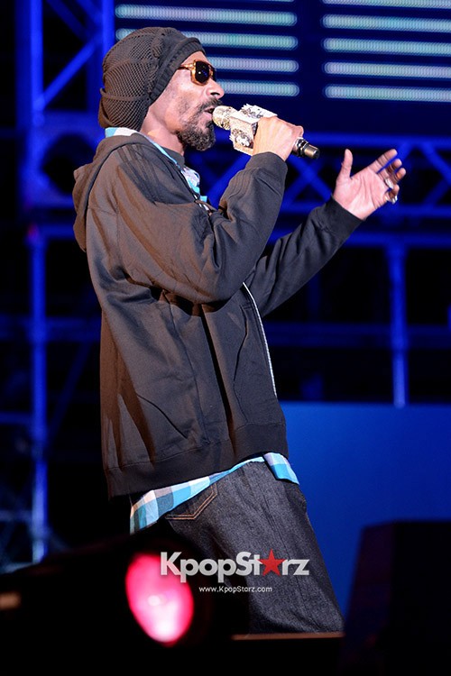 World Famous HipHop Rapper Snoop Dogg Performs at 'Unite All Originals