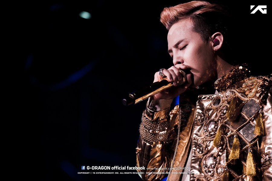Big Bang S G Dragon 13 World Tour One Of A Kind In Taipei Taiwan On May 9 10 13 Photos Kpopstarz