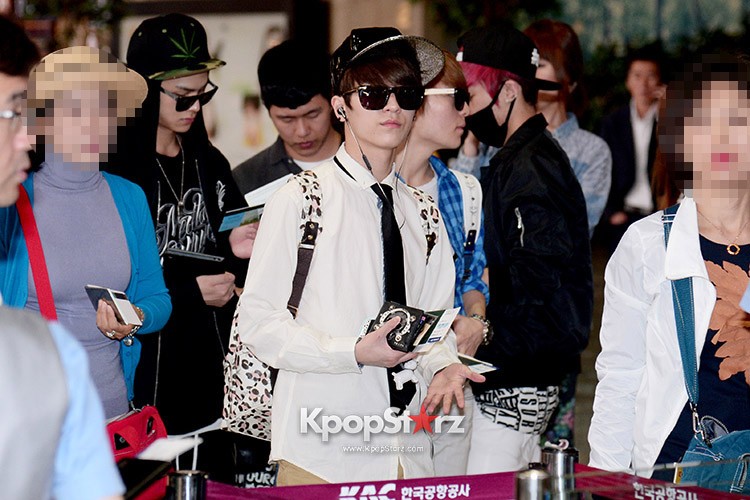 Teen Top Leaving For '2013 Teen Top No.1 Asia Tour' In Kobe, Japan ...