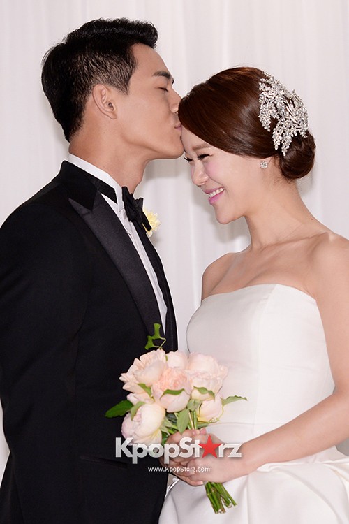 Baek Ji Young and Jung Suk Won's Wedding Press Conference on June 2