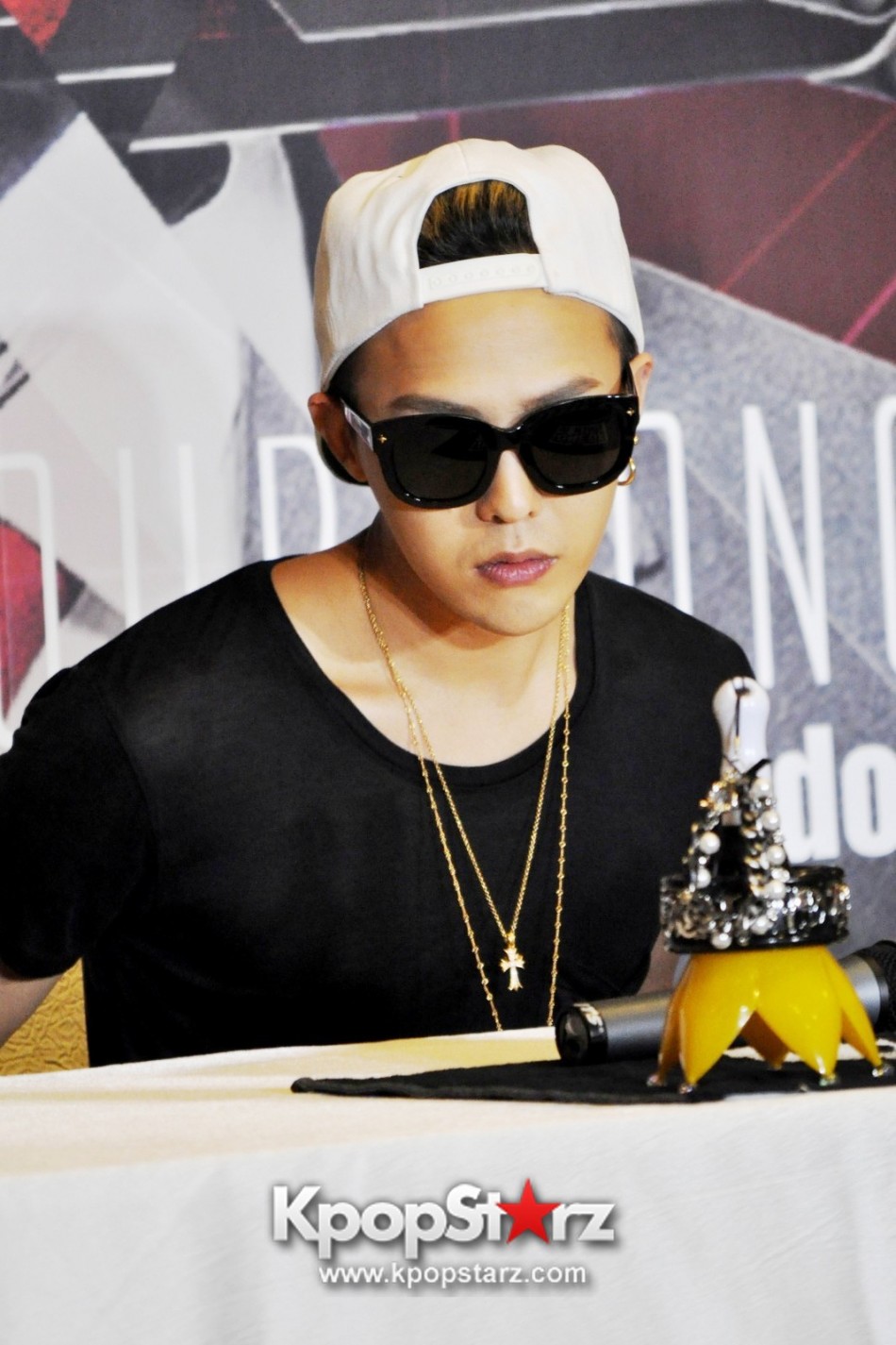 G-Dragon's 'One Of A Kind' World Tour Concert Press Conference in ...