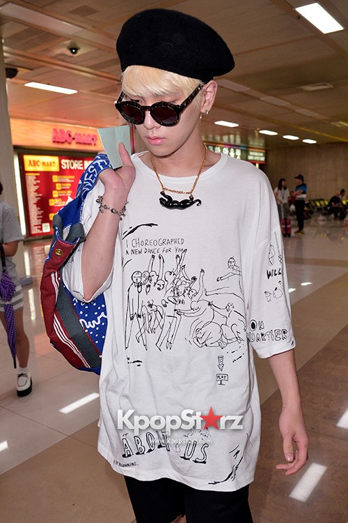 Airport Style: SHINee at Kimpo Airport Returns to Korea from Japan ...
