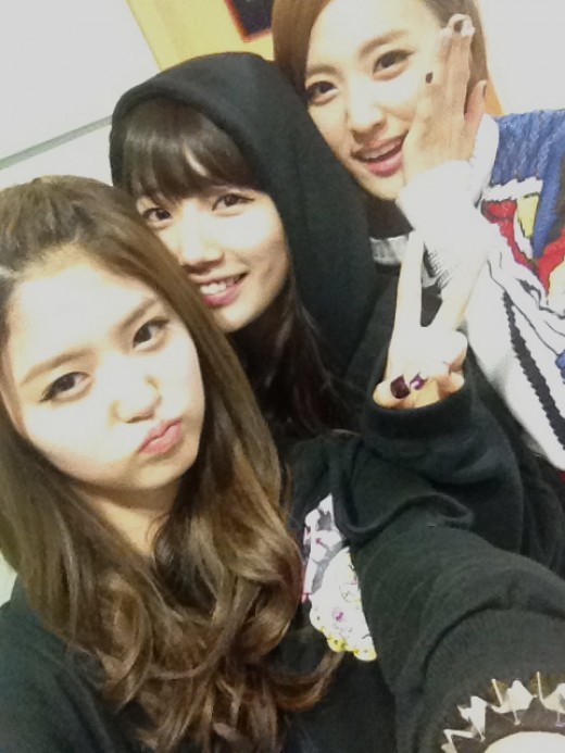 Miss A Suzy & EXID Jung Hwa and He Ryung! | KpopStarz