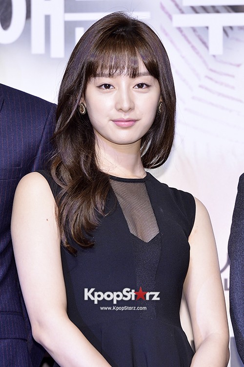 Kim Ji Won Attends Looking Forward To Romance Press Conference Sep 5 2013 Photos Kpopstarz 9648