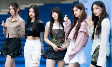 NewJeans Falls Out of Top 30 Girl Group Brand Reputation Rankings; Fans Blame HYBE 