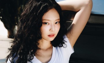 BLACKPINK Jennie Exudes Confidence in 'Mantra' MV + to Perform on 'Jimmy Kimmel Live!'